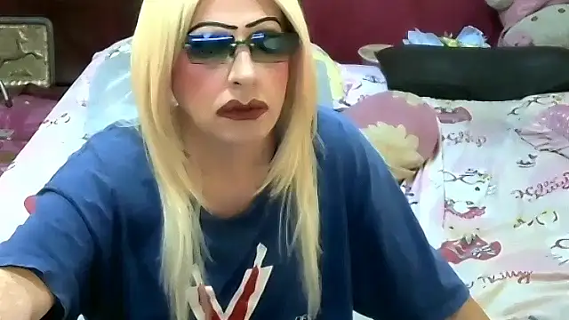 Snapshot of horni4luv chatting on February 2026 09:53:02 PM horni4luv online show from February 2026 09:53:02 PM