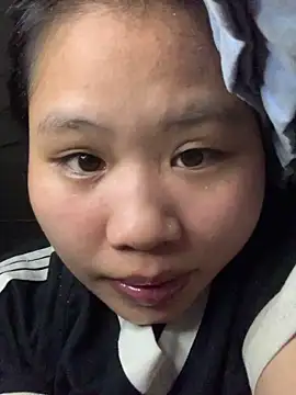 Miuu-Miuu online show from November 2025 02:29:02 PM