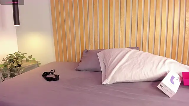 Miss ambrer  online show from April 2026 03:02:01 AM