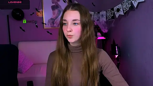 alisabliss online show from October 2025 12:34:02 PM