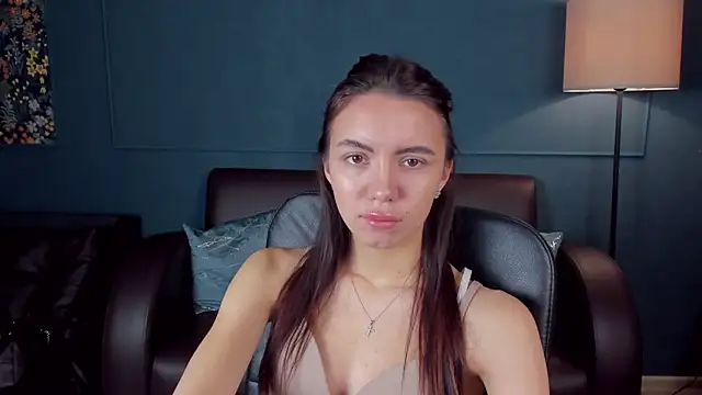 Snapshot of CharloteCharlson chatting on November 2025 03:12:01 AM CharloteCharlson online show from November 2025 03:12:01 AM