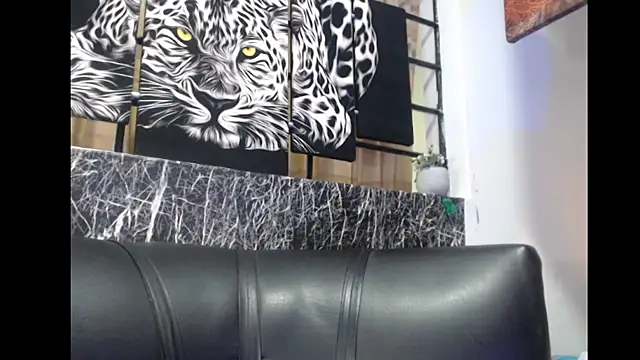 Debora Cienfuegos25 online show from December 2025 05:16:01 AM