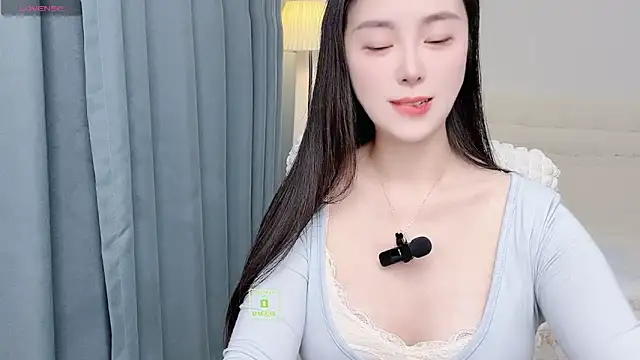 Xiaotaimei 666 online show from October 2025 02:17:02 PM