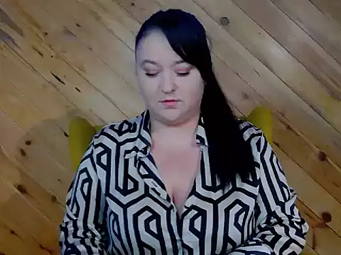 SensualCrisa online show from October 2025 05:11:02 AM