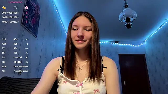 Beauty miIa online show from December 2025 02:46:01 PM