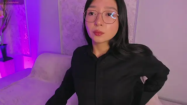 Snapshot of sydney_miller_ chatting on June 2026 12:04:02 AM sydney miller online show from June 2026 12:04:02 AM