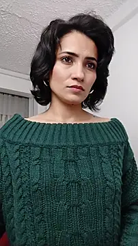 chloehanna online show from October 2025 06:34:01 PM