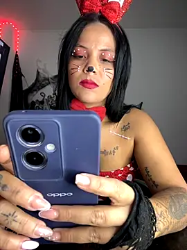 tattyHot95 online show from November 2025 06:21:01 PM