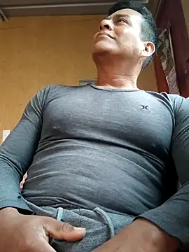 Snapshot of Vegueta79 chatting on June 2026 12:52:01 PM Vegueta79 online show from June 2026 12:52:01 PM