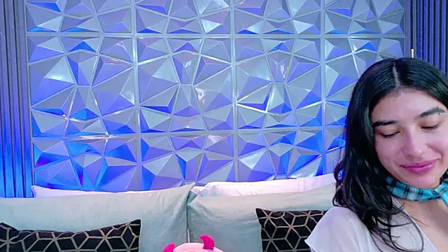 AdelineJhones online show from April 2026 02:50:01 PM