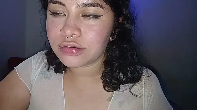 Magic Alicee  online show from March 2026 02:04:02 AM