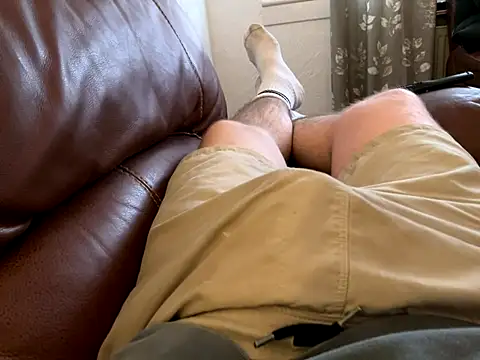 irnbru77 online show from December 2025 02:37:02 PM