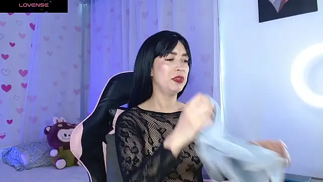 antonella ed online show from April 2026 09:01:02 PM