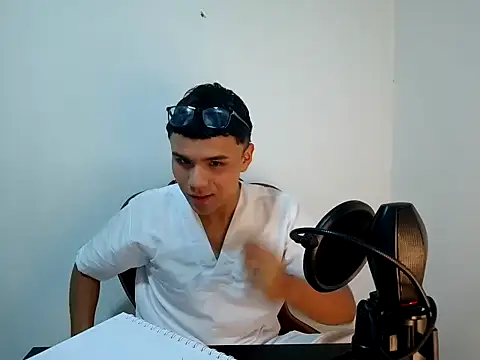 Snapshot of BurningSilk chatting on October 2025 03:36:02 AM BurningSilk online show from October 2025 03:36:02 AM