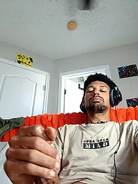 Snapshot of BigPrettyDick777 chatting on January 2026 04:53:01 PM BigPrettyDick777 online show from January 2026 04:53:01 PM