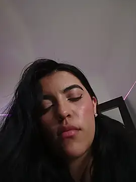Snapshot of xambar_22x chatting on April 2026 06:14:02 AM xambar 22x online show from April 2026 06:14:02 AM