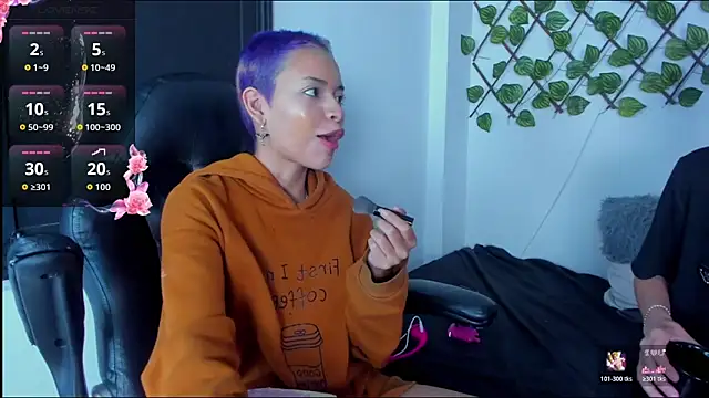 Liam Anny online show from November 2025 01:33:02 PM