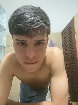 lucaaa 01 online show from October 2025 10:53:02 PM