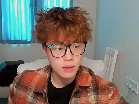 L1kuto online show from October 2025 06:17:01 AM