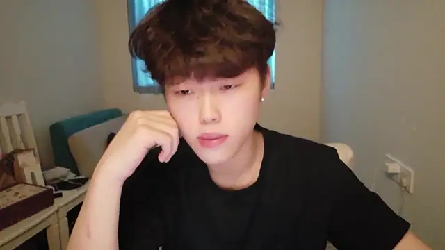 L1kuto online show from February 2026 08:52:02 AM