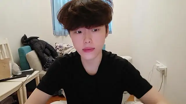 L1kuto online show from February 2026 06:34:01 AM