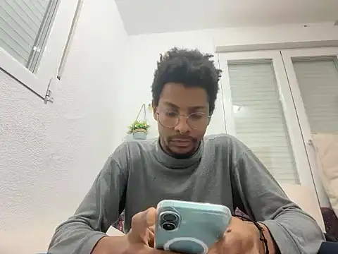 Albert Madrid online show from February 2026 05:26:02 AM