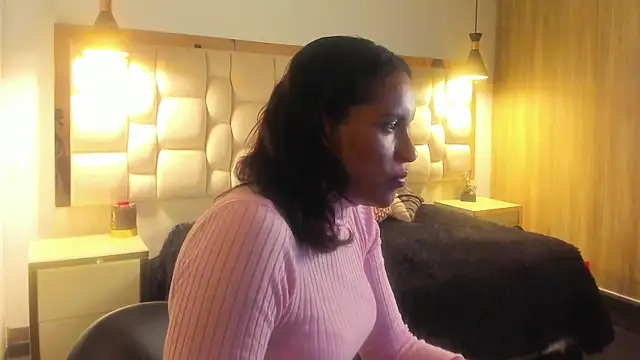 HalimaAhmed online show from October 2025 11:39:02 PM