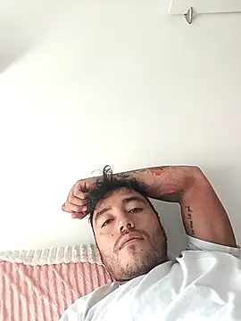 Snapshot of Geraldinexxxxx chatting on October 2025 03:23:02 PM Geraldinexxxxx online show from October 2025 03:23:02 PM