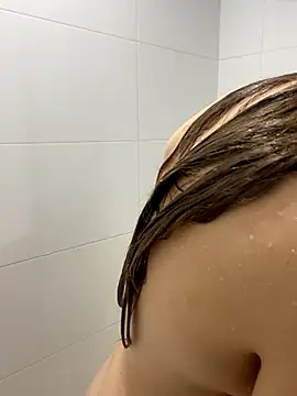 Snapshot of elliepixie chatting on November 2025 03:44:01 PM elliepixie online show from November 2025 03:44:01 PM