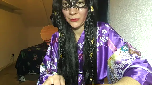 Aromaloveqq online show from November 2025 03:33:02 PM