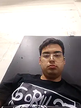 Snapshot of Daniel_hot2005 chatting on October 2025 09:24:02 PM Daniel hot2005 online show from October 2025 09:24:02 PM