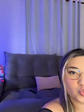 Snapshot of fabiano_adventure chatting on November 2025 08:09:01 PM fabiano adventure online show from November 2025 08:09:01 PM