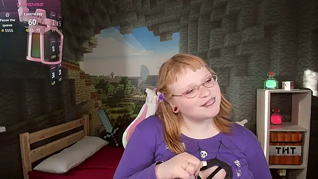 LottieReed online show from October 2025 09:52:02 AM