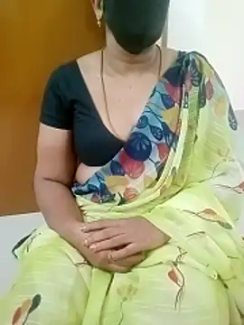 Snapshot of tamilammu1431 chatting on February 2026 02:37:02 PM tamilammu1431 online show from February 2026 02:37:02 PM