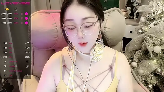 Monica-666888- online show from July 2026 04:42:02 PM
