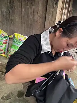 nachi-baby online show from January 2026 01:43:02 AM