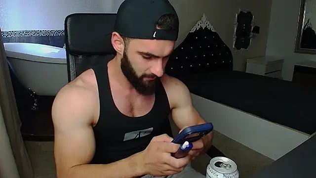 Snapshot of MicahLane chatting on July 2026 04:37:01 AM MicahLane online show from July 2026 04:37:01 AM