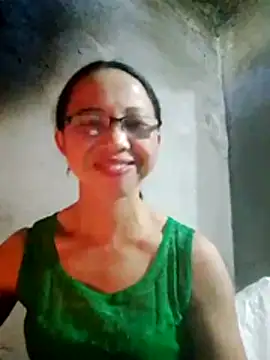 TRIEUTRIEU20 online show from November 2025 03:39:02 AM