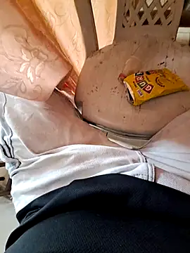 Snapshot of chrisxxc chatting on October 2025 11:58:02 AM chrisxxc online show from October 2025 11:58:02 AM