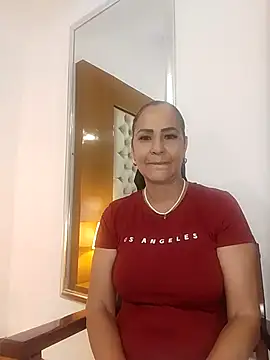 EmperatrizMilf online show from December 2025 11:18:01 AM