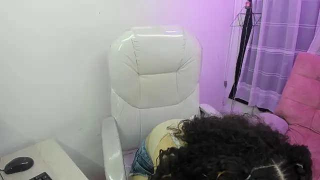 Sophii baby11 online show from November 2025 08:51:01 PM