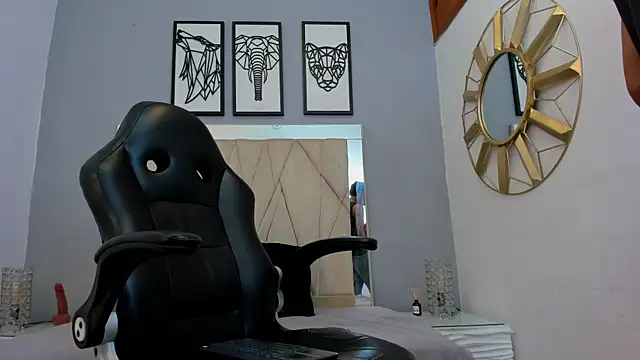 adams bobby online show from November 2025 02:29:02 PM