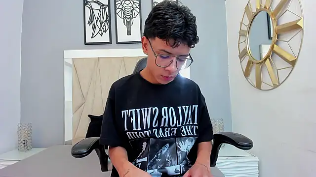 adams bobby online show from February 2026 11:15:02 AM