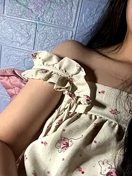 Snapshot of Ruby_68 chatting on November 2025 04:17:01 PM Ruby 68 online show from November 2025 04:17:01 PM