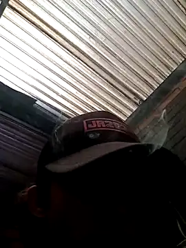 Khalid16  online show from November 2025 02:17:01 PM