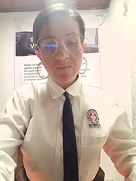 Snapshot of Valentina--1 chatting on June 2026 10:13:02 AM Valentina--1 online show from June 2026 10:13:02 AM