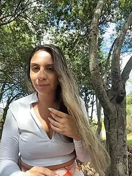 sarah honey   online show from January 2026 03:14:01 PM