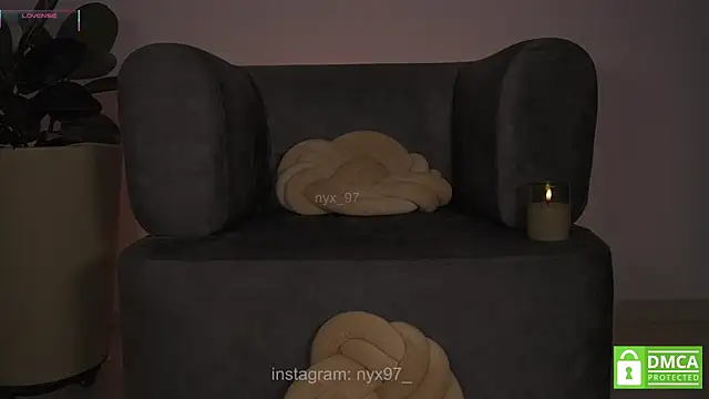 nyx 97 online show from November 2025 03:05:01 AM