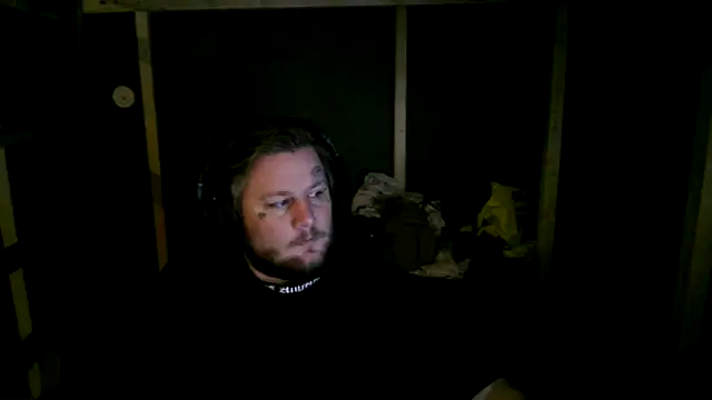 Snapshot of SWEDEN933 chatting on November 2025 12:57:02 AM SWEDEN933 online show from November 2025 12:57:02 AM