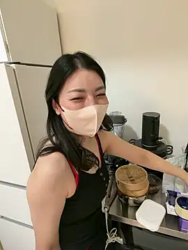 Snapshot of akimix_xoxo chatting on February 2026 02:44:02 PM akimix xoxo online show from February 2026 02:44:02 PM